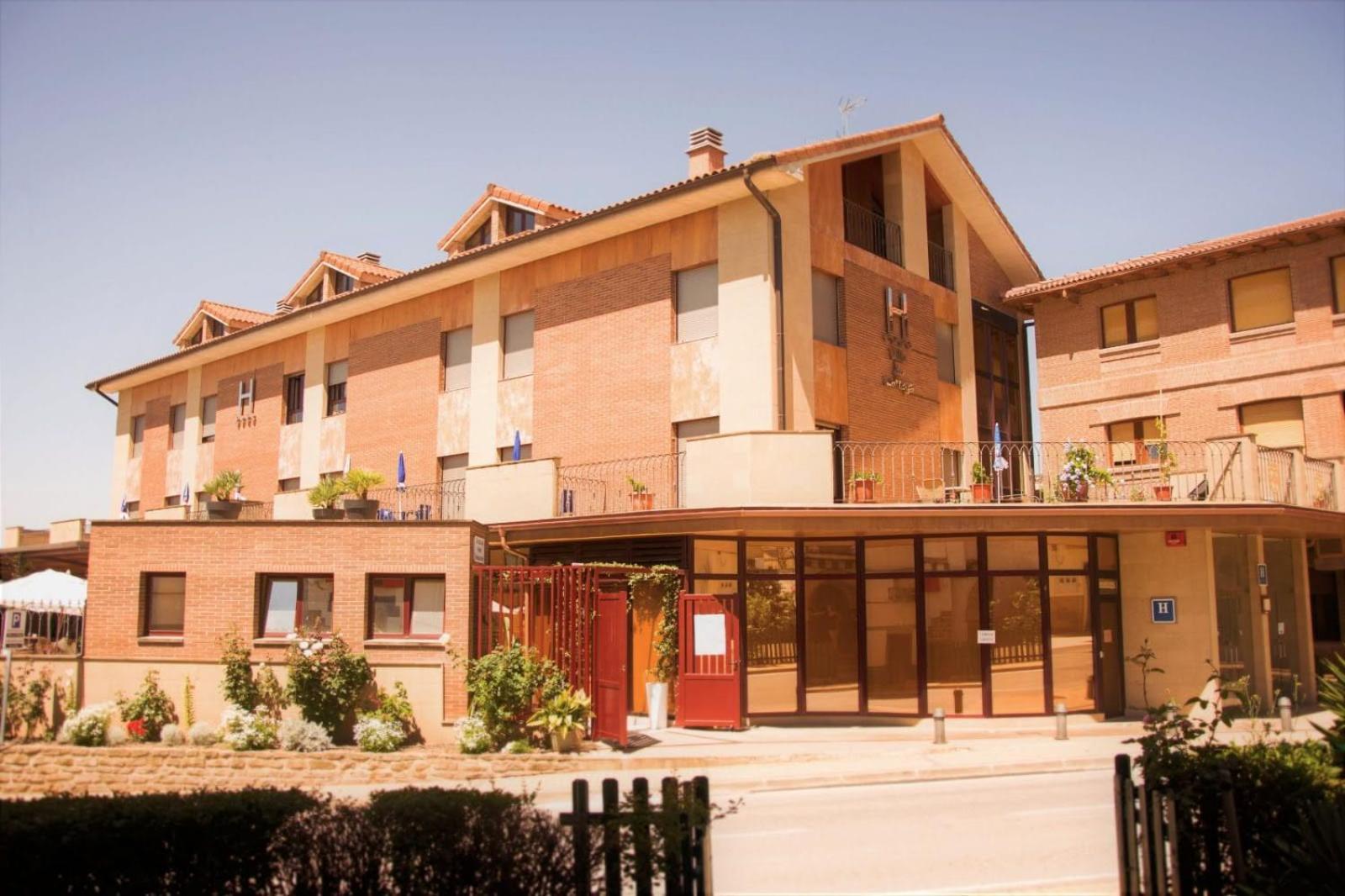 Hotel Villa De Larraga Екстер'єр фото