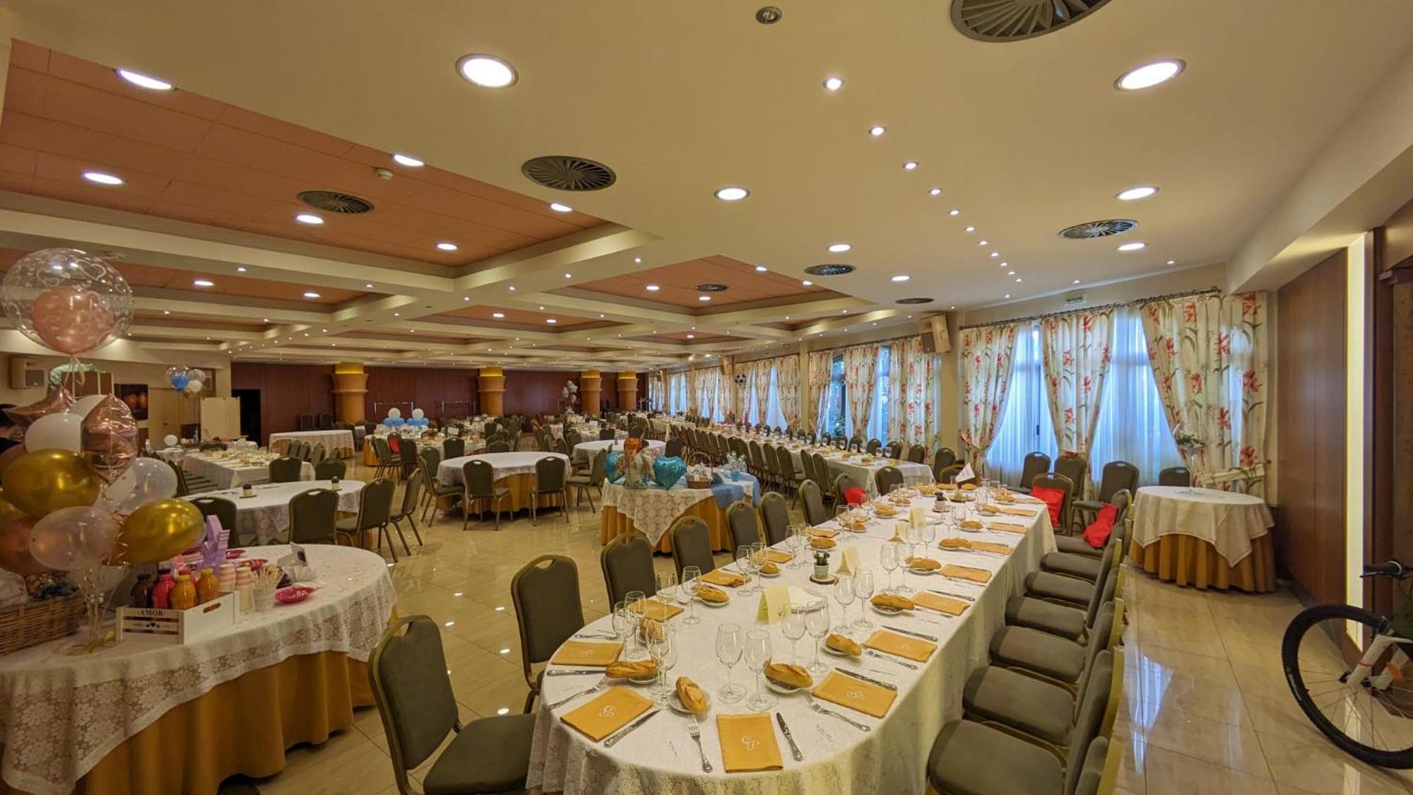 Hotel Villa De Larraga Екстер'єр фото